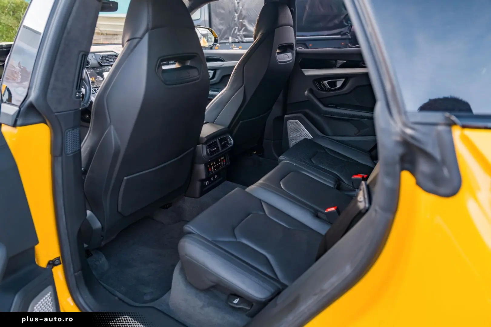 LAMBORGHINI B&O   Akrapovic