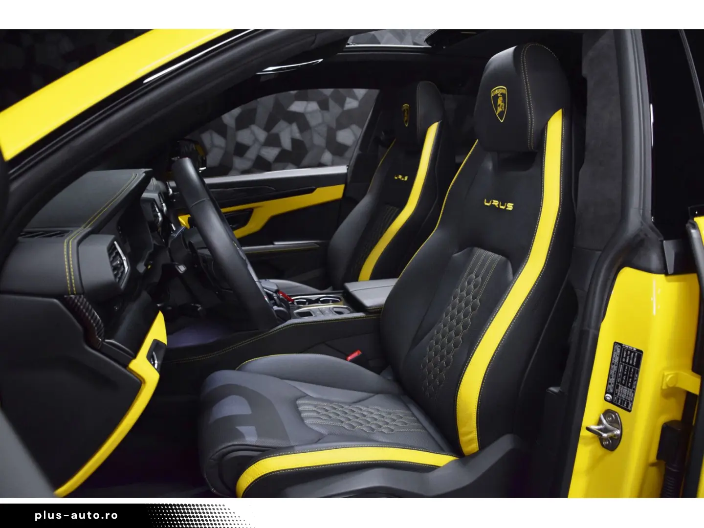 LAMBORGHINI Urus S V8 - GIALLO AUGE