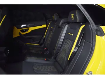 LAMBORGHINI Urus S V8 - GIALLO AUGE