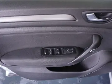 RENAULT MEGANE 1.5 Blue dCi 116CP Zen