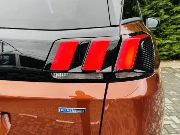 PEUGEOT 3008 Allure 1.2 PureTech 130 cp RAR efectuat