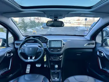 Peugeot 2008 GT Line 2018 102.000 KM Panoramic Garantie