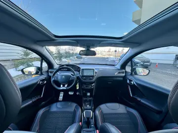 Peugeot 2008 GT Line 2018 102.000 KM Panoramic Garantie