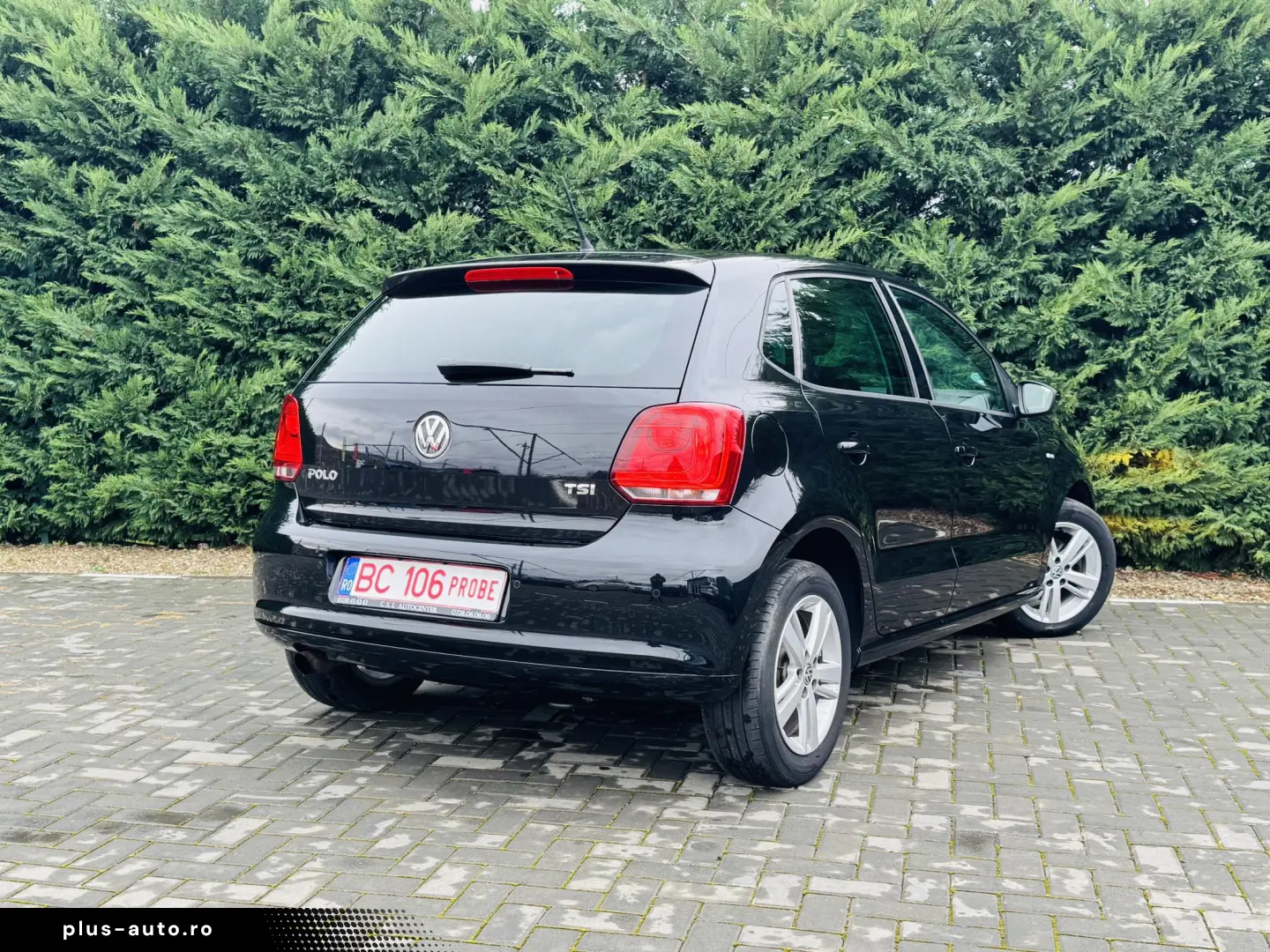 VOLKSWAGEN POLO 1.2 tsi 90 cp Life Edition