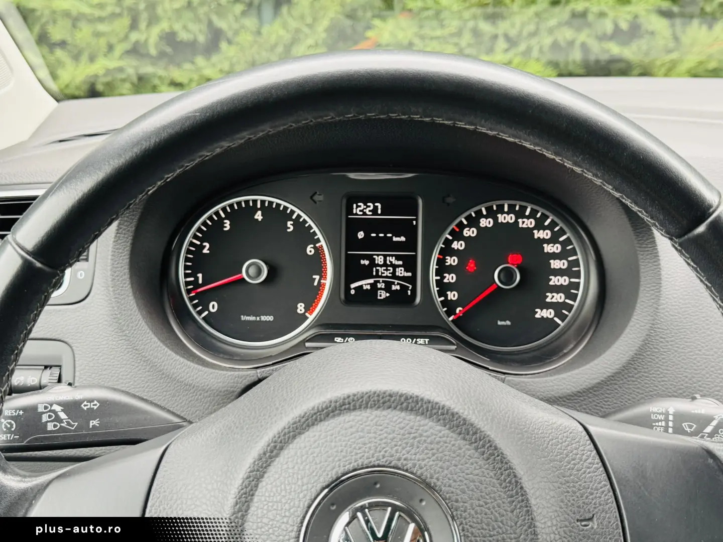 VOLKSWAGEN POLO 1.2 tsi 90 cp Life Edition