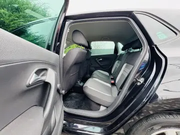 VOLKSWAGEN POLO 1.2 tsi 90 cp Life Edition