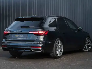 Audi A4 Avant 2.0 40 TDI S tronic MHEV S Line