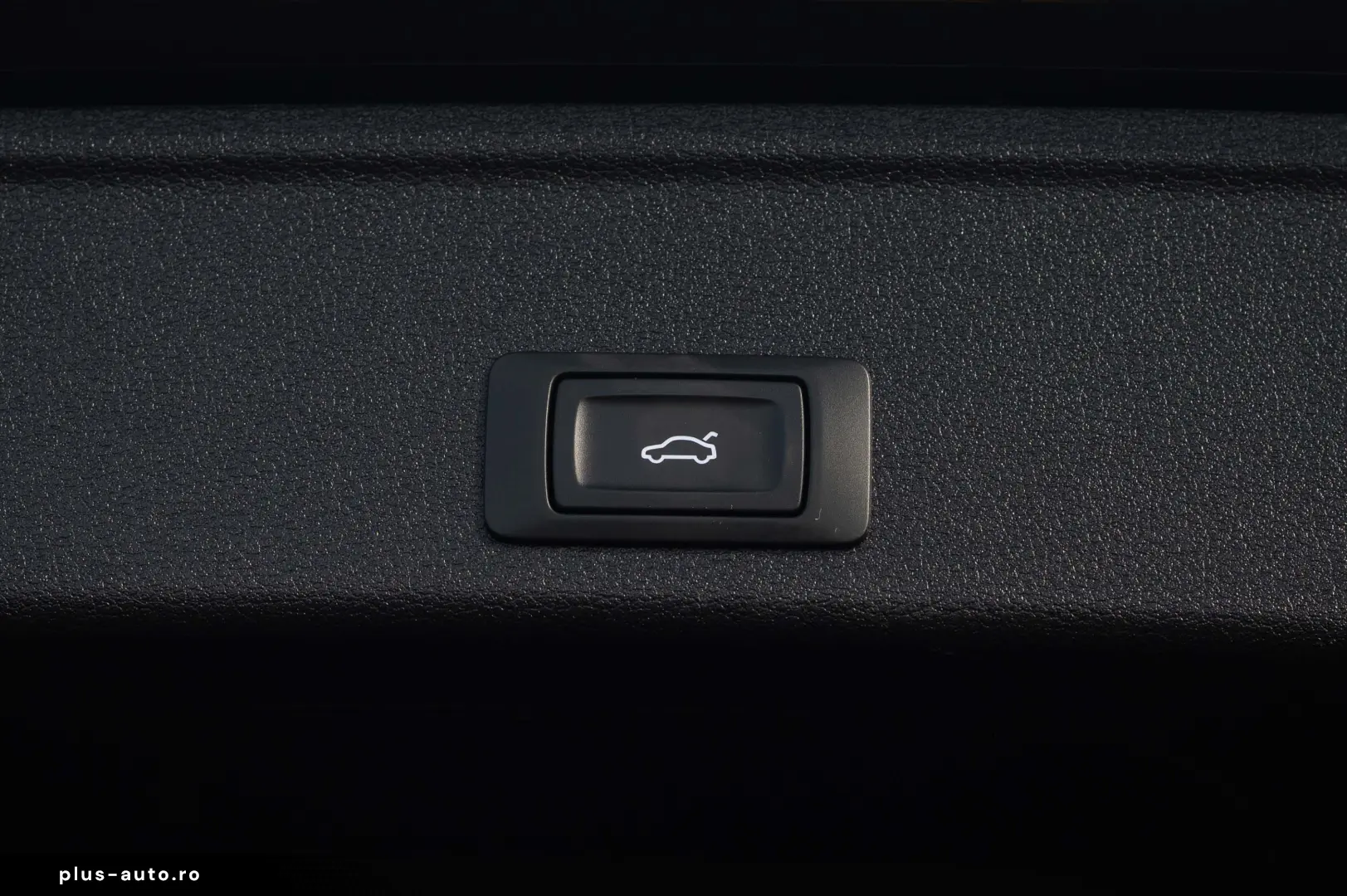 Audi A4 Avant 2.0 40 TDI S tronic MHEV S Line