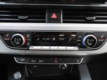 Audi A4 Avant 2.0 40 TDI S tronic MHEV S Line