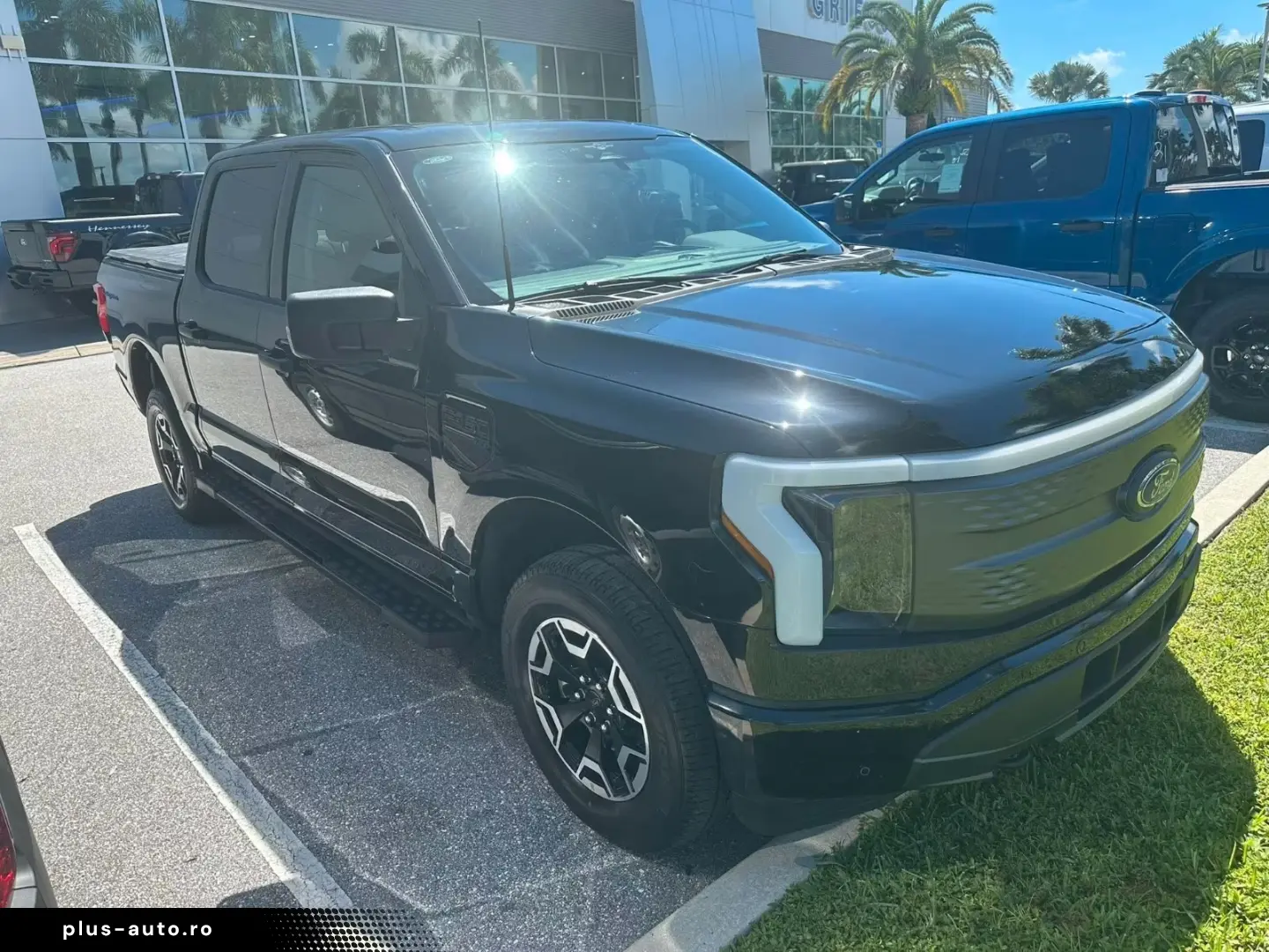 Ford F 150 Lightning XLT AWD