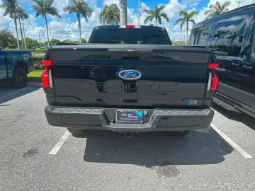 Ford F 150 Lightning XLT AWD