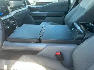 Ford F 150 Lightning XLT AWD