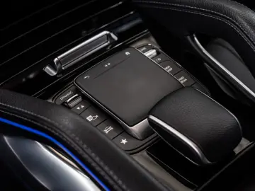 MERCEDES-BENZ GLE 400d 4M AMG-LINE MASSAGE PANO HUD &hellip;