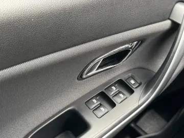 KIA CEED 1.6 crdi 128cp Fifa WC Edition