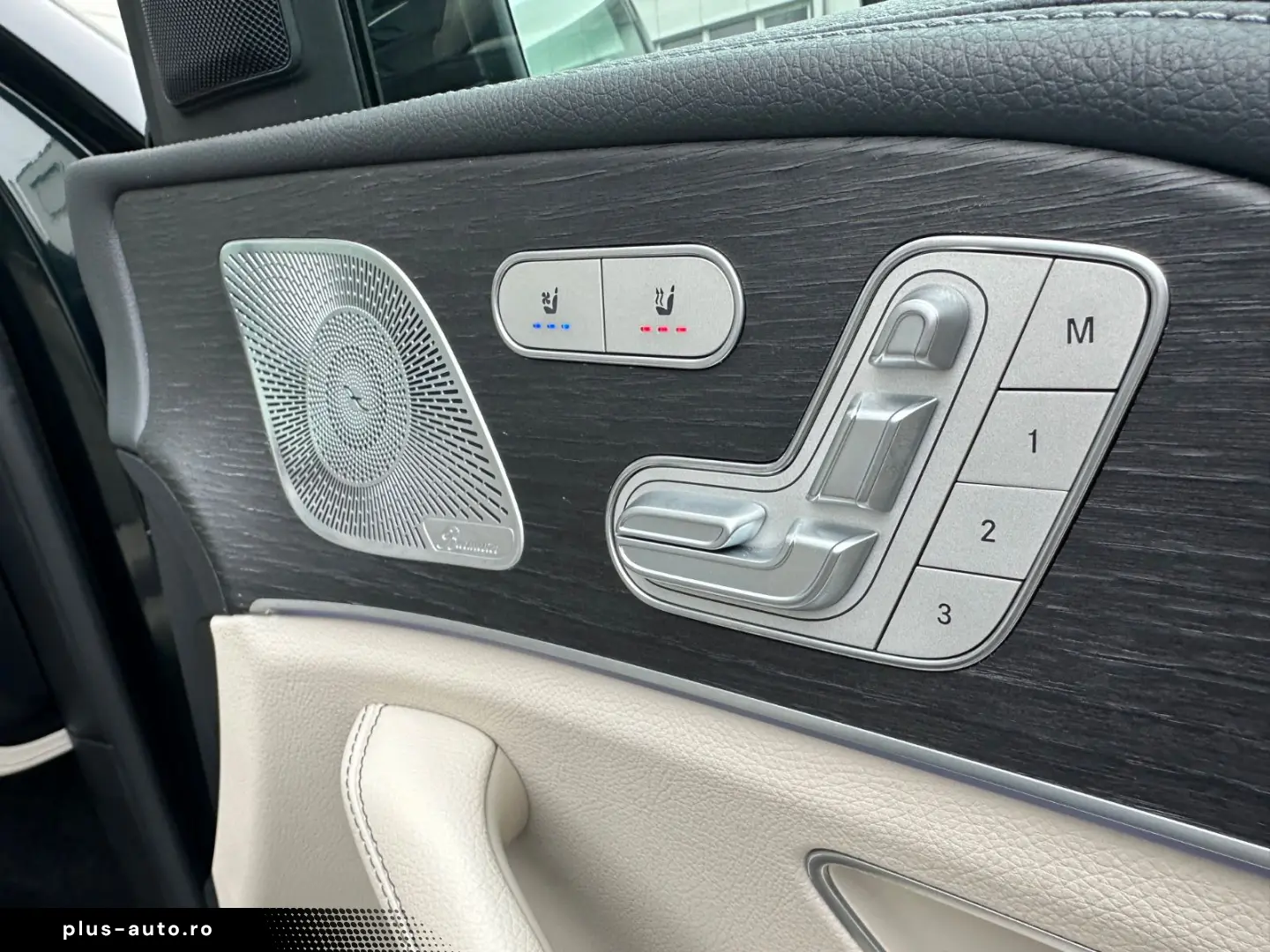 MERCEDES-BENZ GLE 350d AMG-LINE PANO DISTR BURM AIRM&hellip;