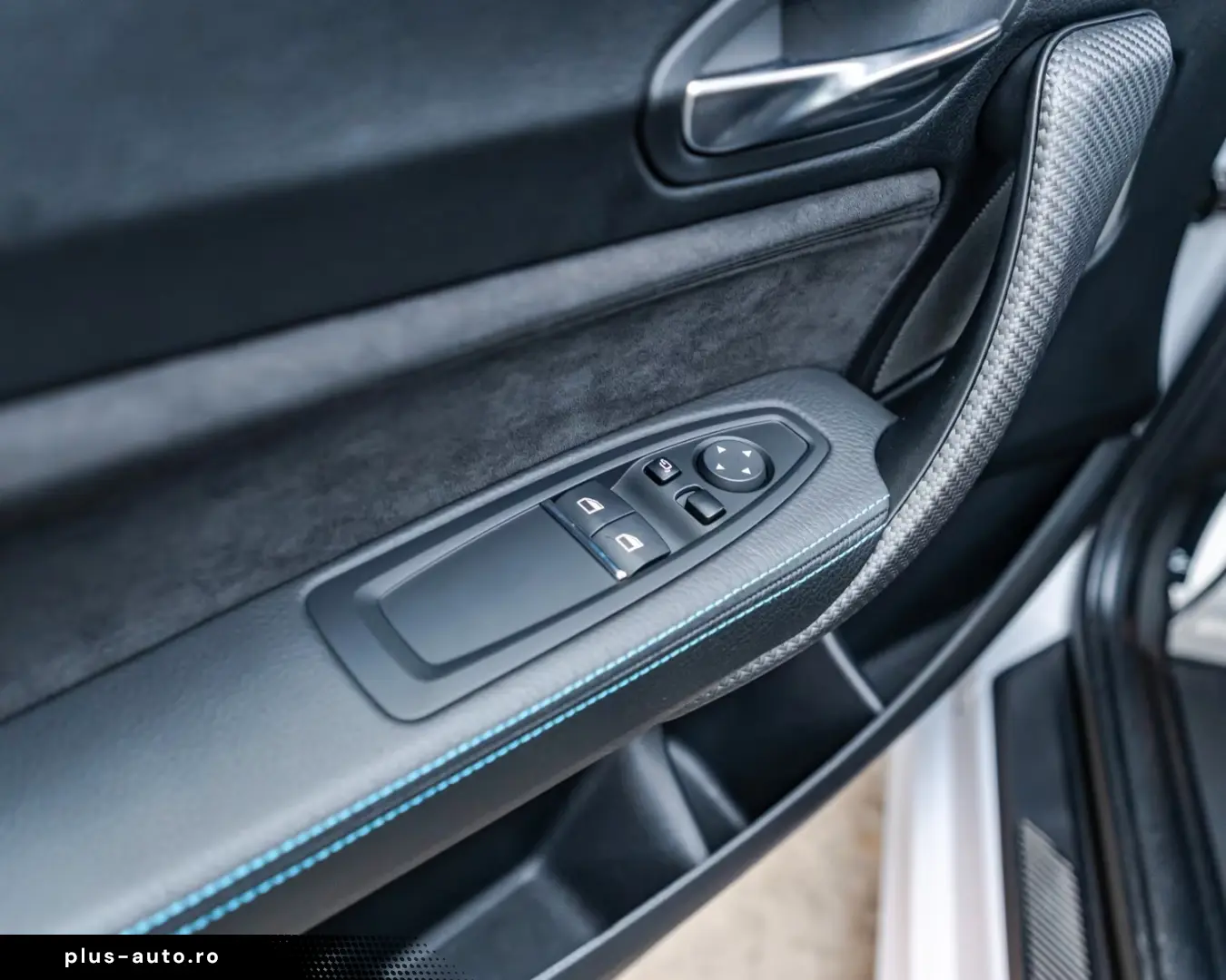 BMW M2 COMPETITION CAMERA SUNROOF