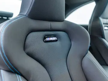 BMW M2 COMPETITION CAMERA SUNROOF