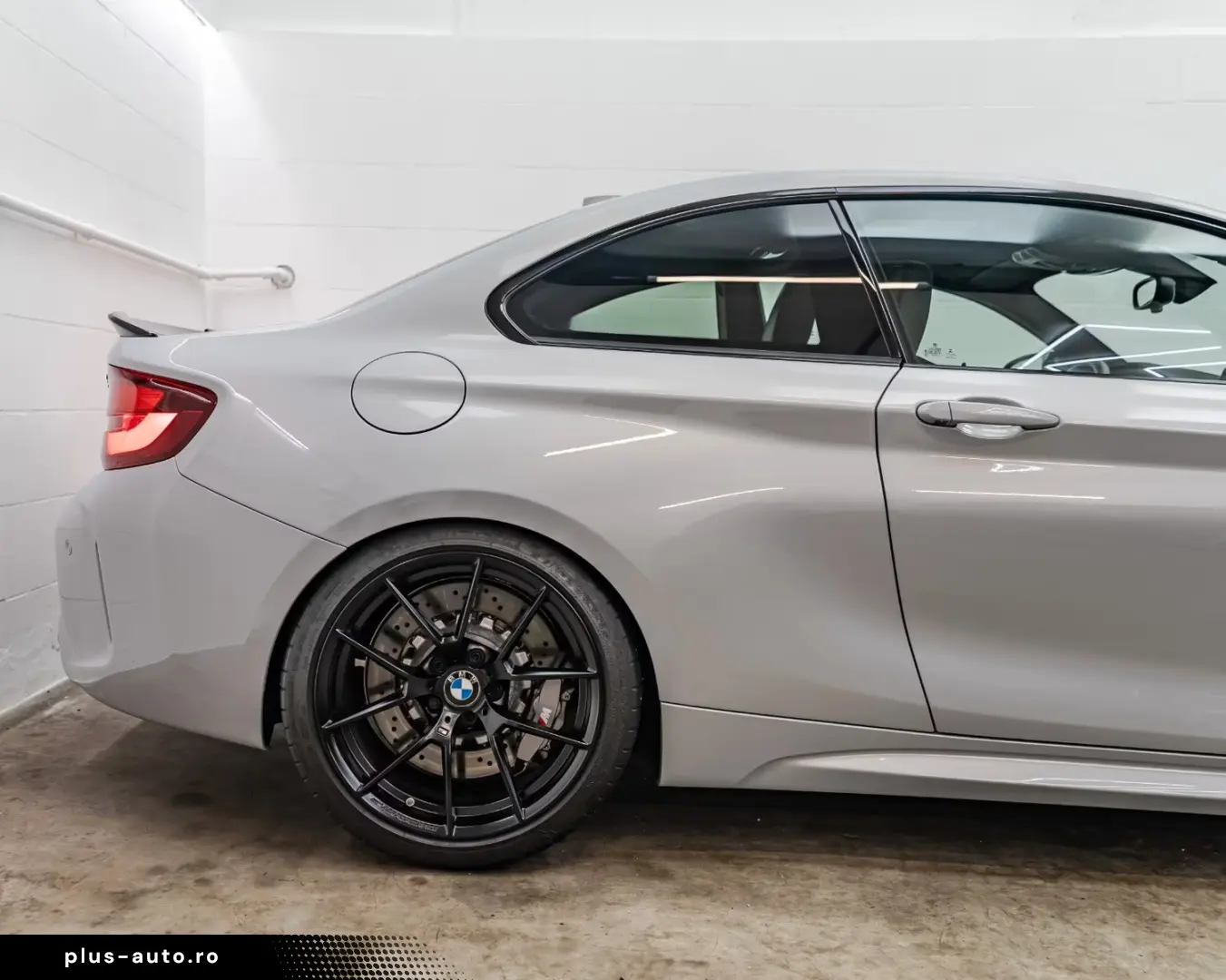 BMW M2 COMPETITION CAMERA SUNROOF