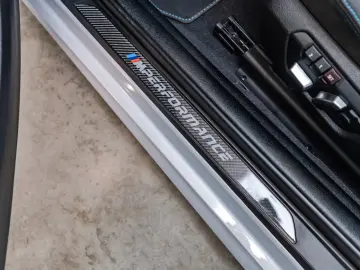 BMW M2 COMPETITION CAMERA SUNROOF