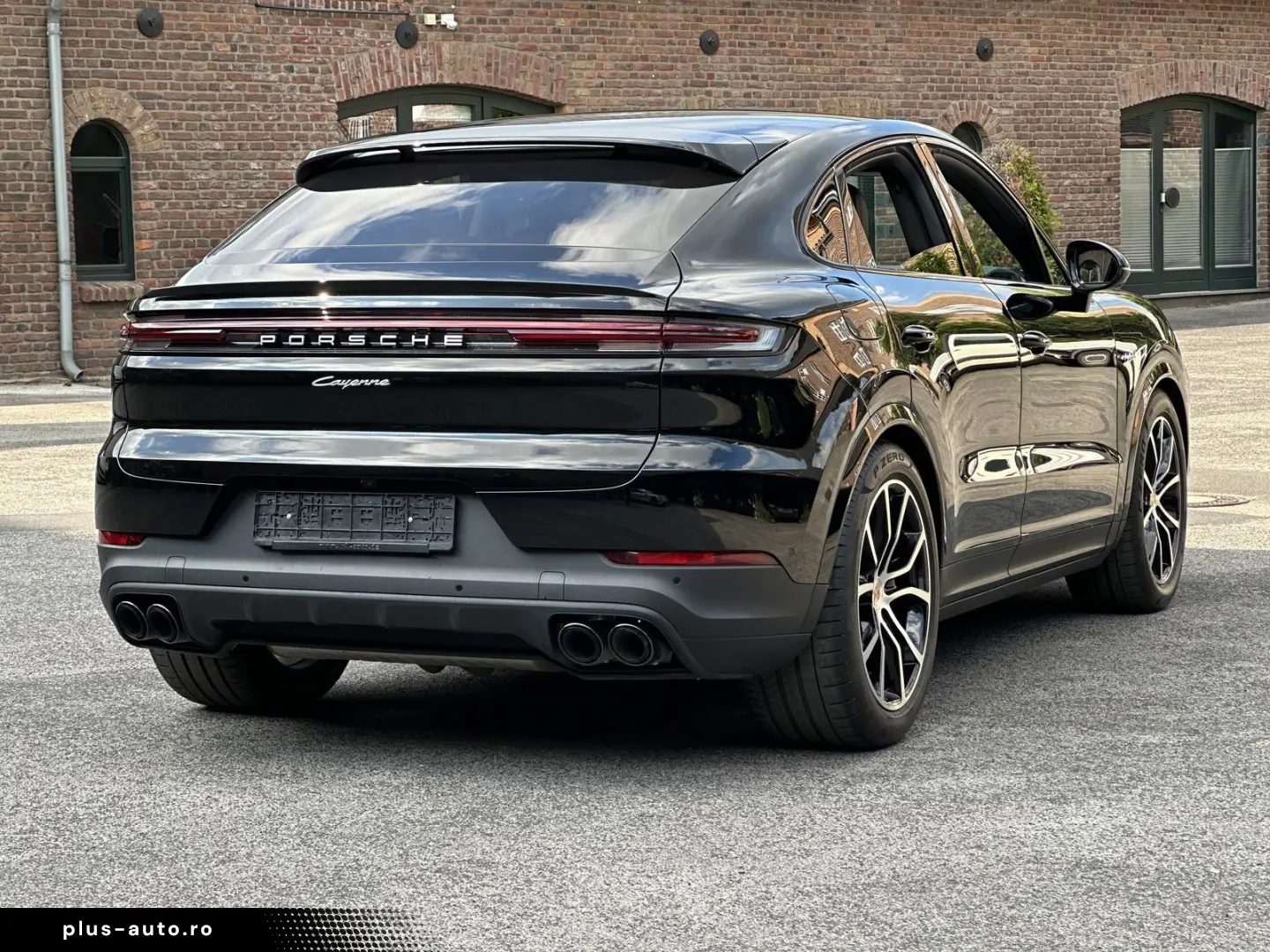 PORSCHE Cayenne E-Hybrid Coupe BOSE 21 EXCLUSIVE SPORT-C