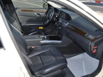 E-Class 2.1  Automat  Fara Defecte  Credit  Km verficati