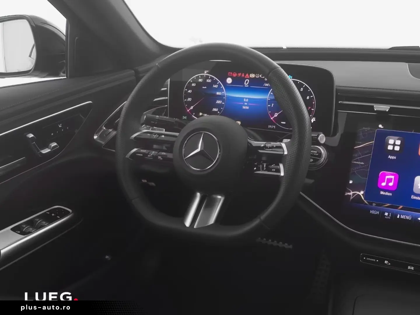 Mercedes-Benz E 200 AMG Pano Night