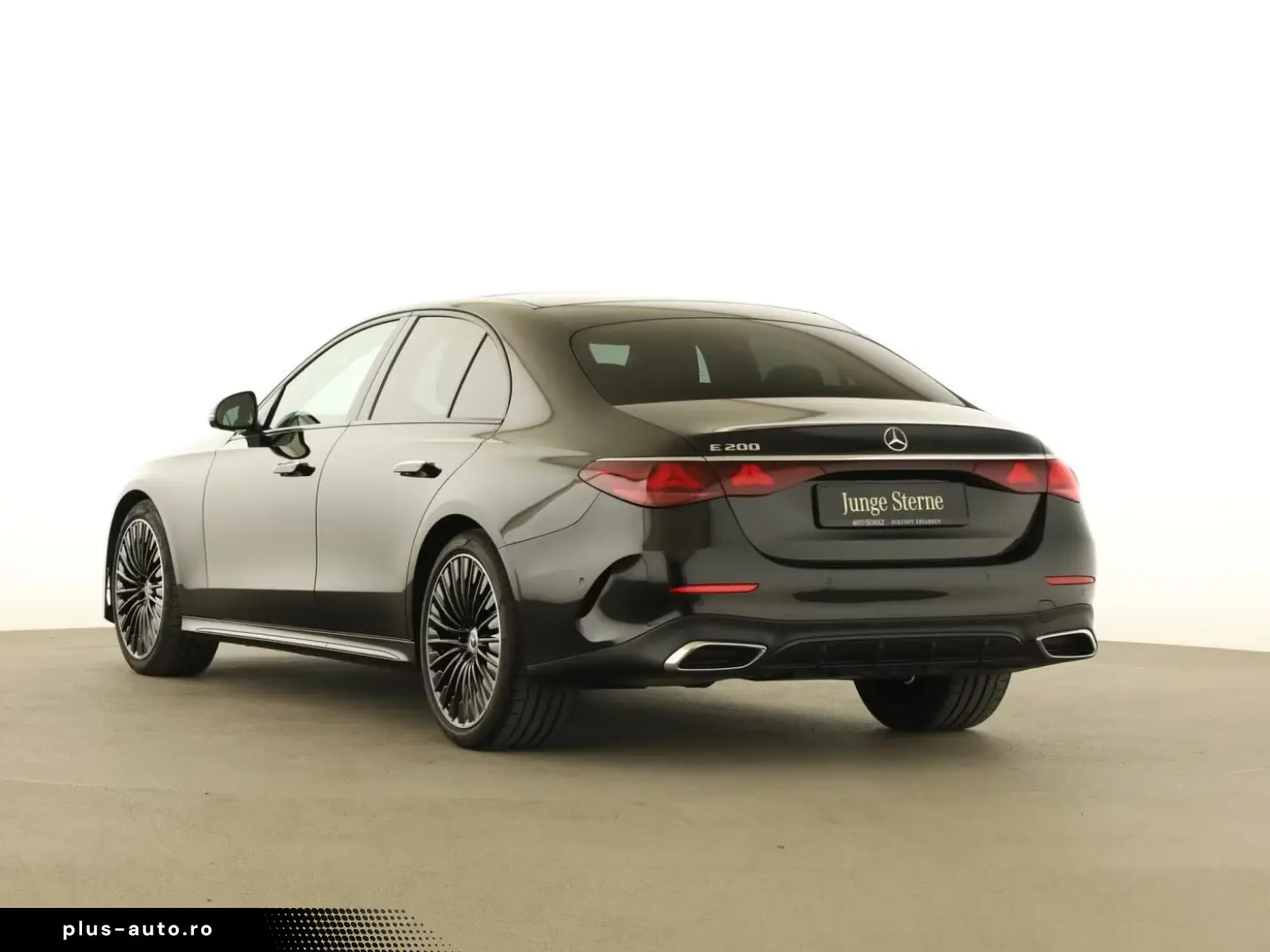 Mercedes-Benz E 200