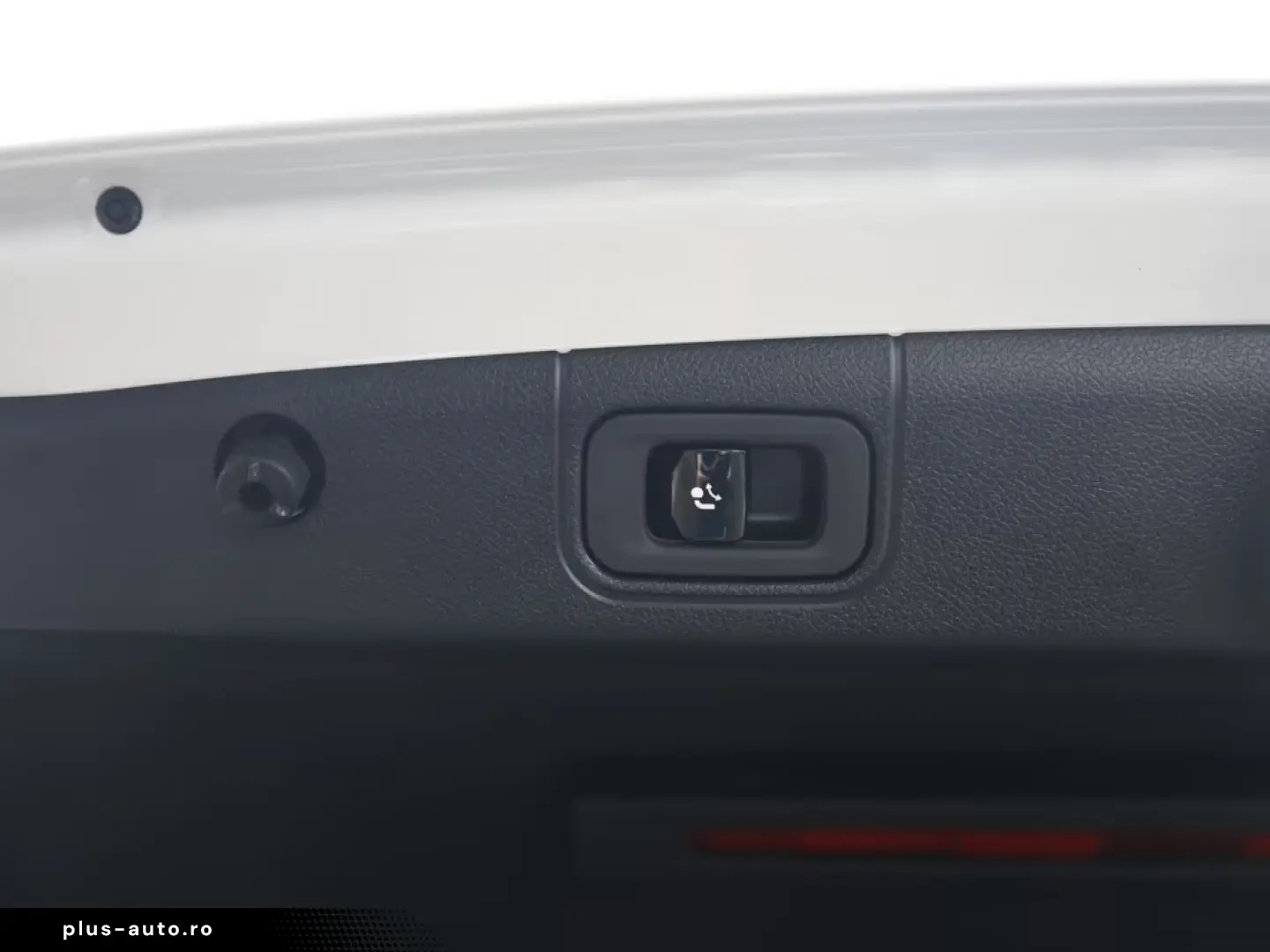 Mercedes-Benz E 200 AMG Sport Advanced Superscreen