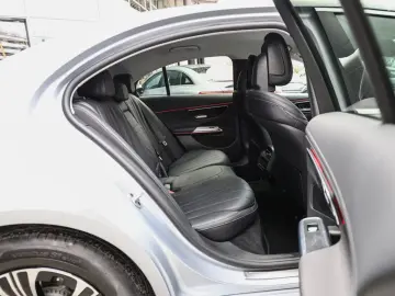 Mercedes-Benz E 200 Avantgarde Advanced