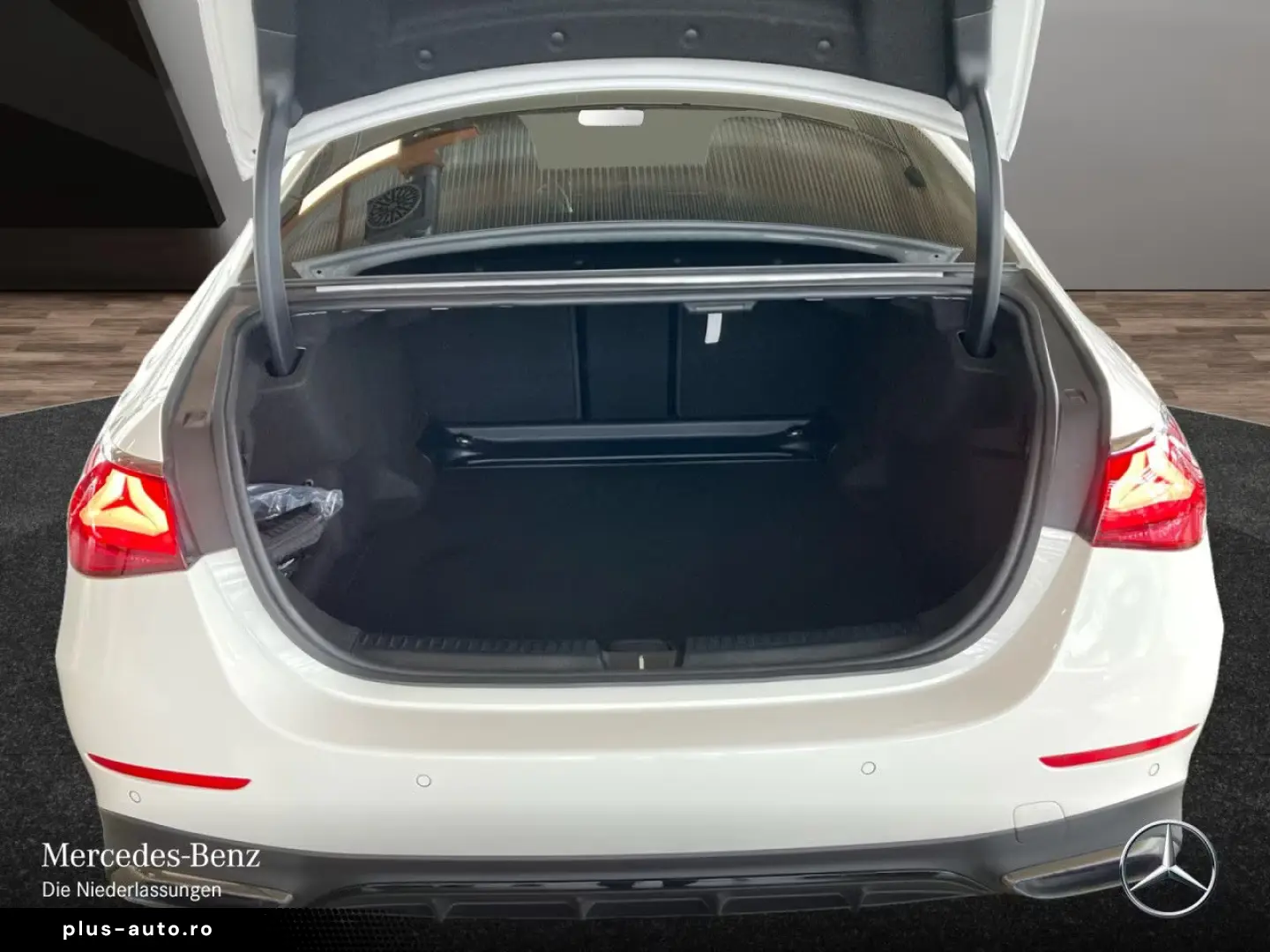 Mercedes-Benz E 220 d AMG ADV