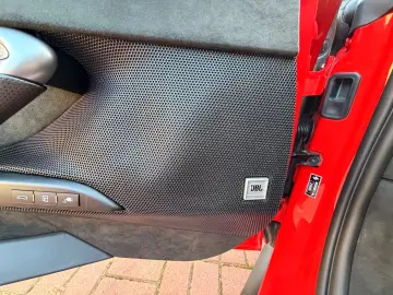 FERRARI 296 GTB LIFT JBL LED CARBONLENKRAD 7 JAHRE SERVI