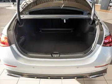 Mercedes-Benz E 220 d AMG Sport Advanced