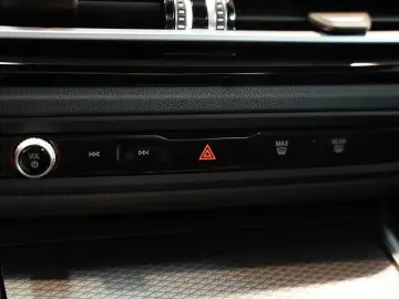 BMW M2 Coupé  2.H H&R  M-Sitze H&K  Compound