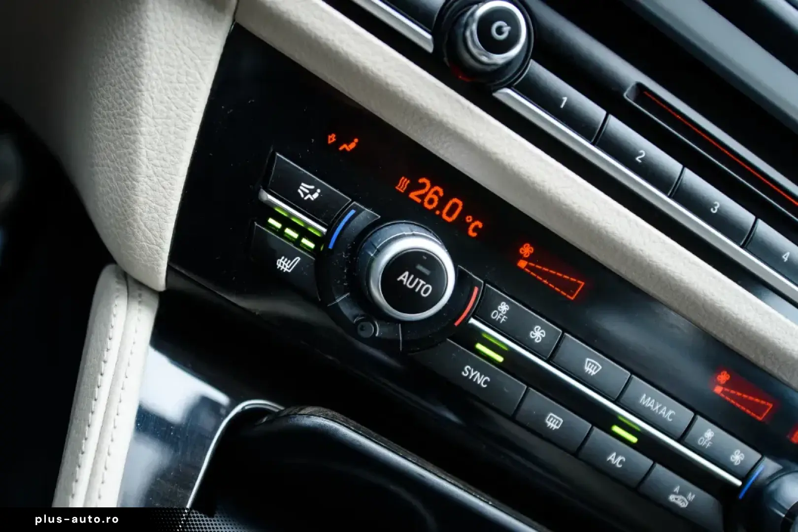 BMW 520d  Luxury  xDrive  Head-up  Softclose  3Butoane