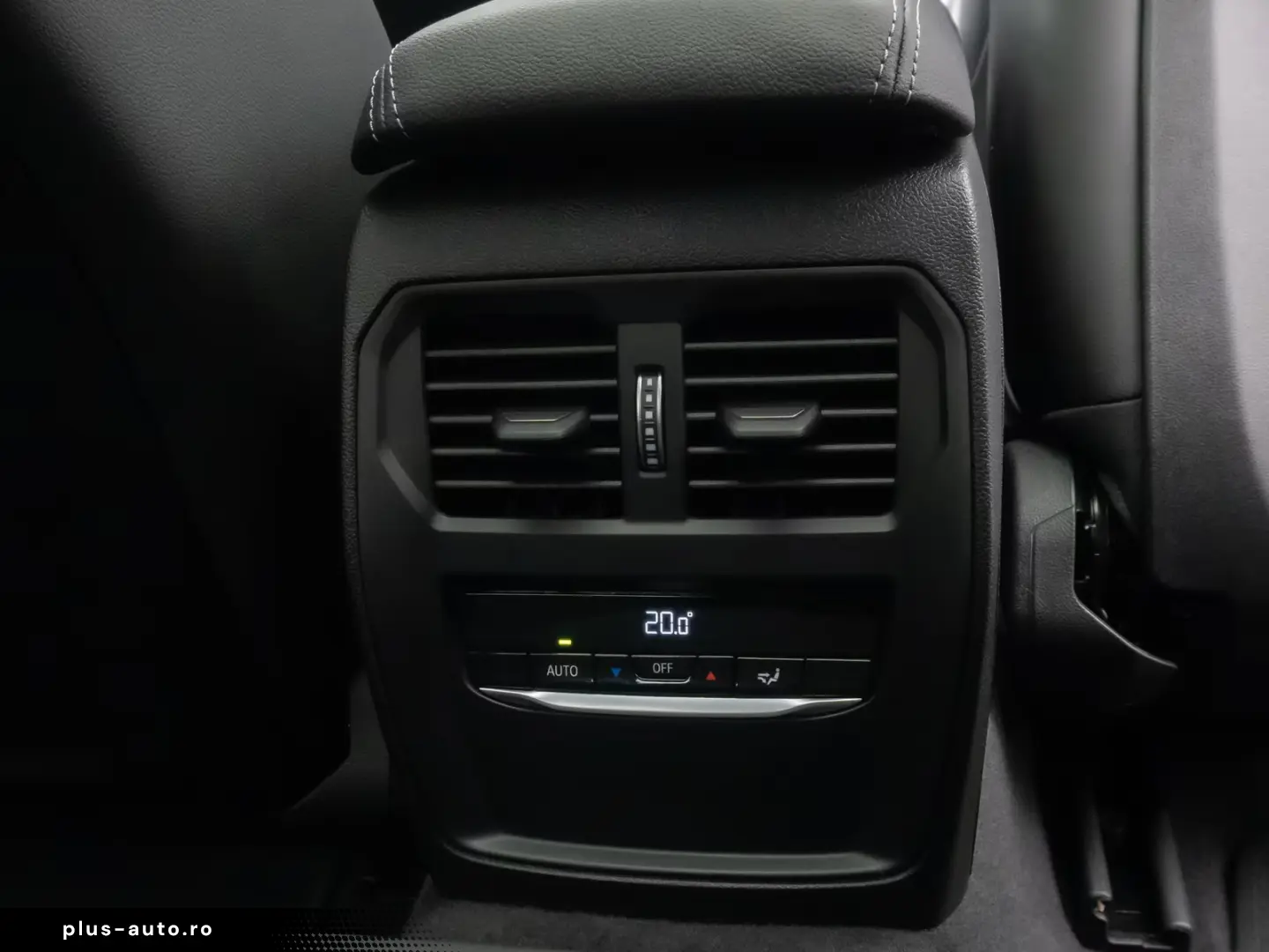 BMW M240i xD Coupé Camera Alarm DAB HiFi Glass Roof