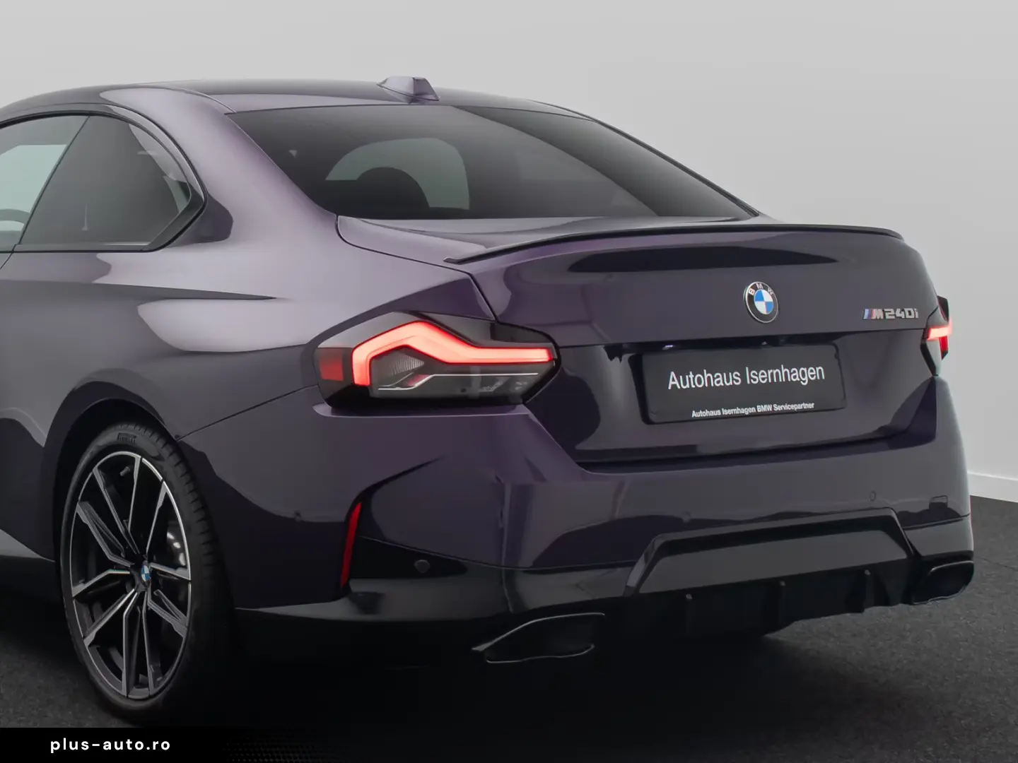 BMW M240i xD Coupé Camera Alarm DAB HiFi Glass Roof