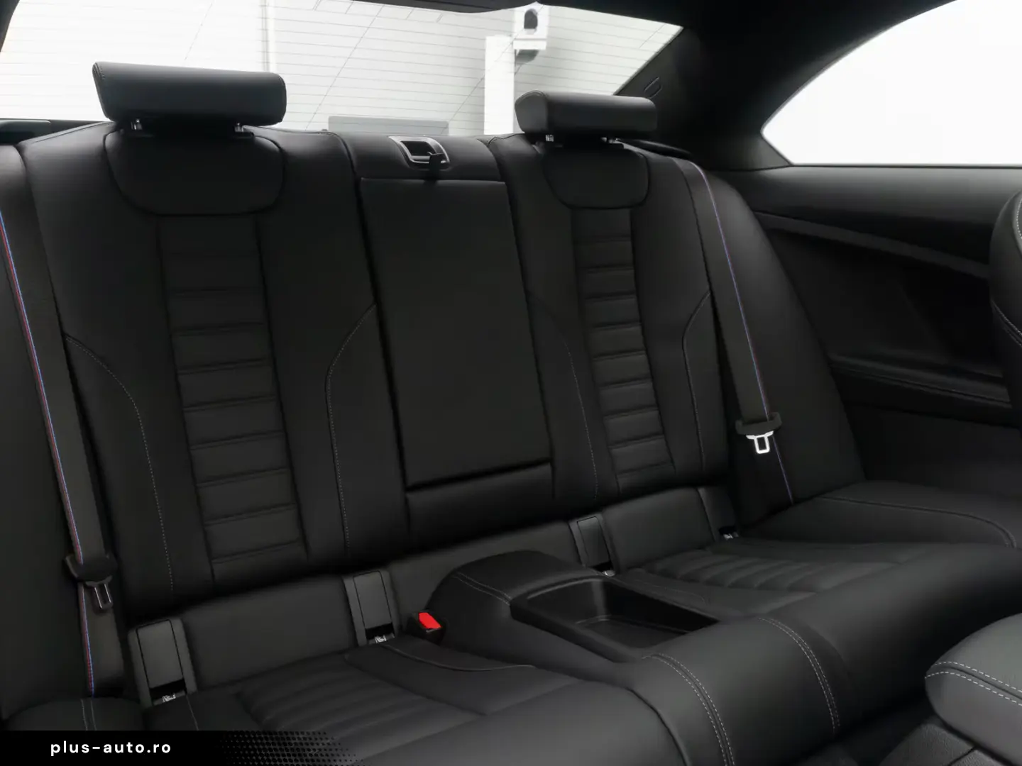 BMW M240i xD Coupé Camera Alarm DAB HiFi Glass Roof