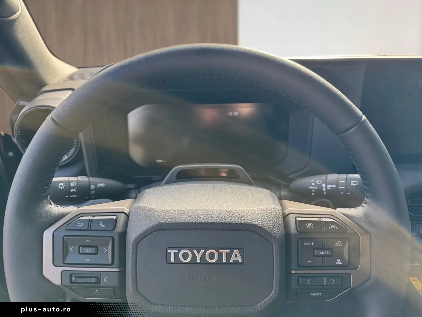 Toyota Land Cruiser Executive 360 Kam. KlimaA Leder PDC