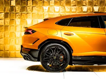 Lamborghini Urus SE   BANG & OLUFSEN 3D  PANORAMIC