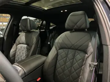 BMW X6 xDrive30d Pano M Sport AirSuspension IconicGlow