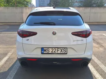 Alfa Romeo Stelvio 2.0T Q4 AT8