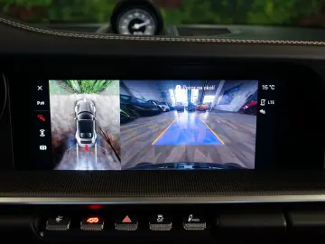 Porsche 911 Turbo S CABRIO TECHART AKRAPOVIC