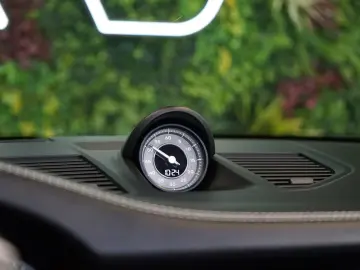 Porsche 911 Turbo S CABRIO TECHART AKRAPOVIC