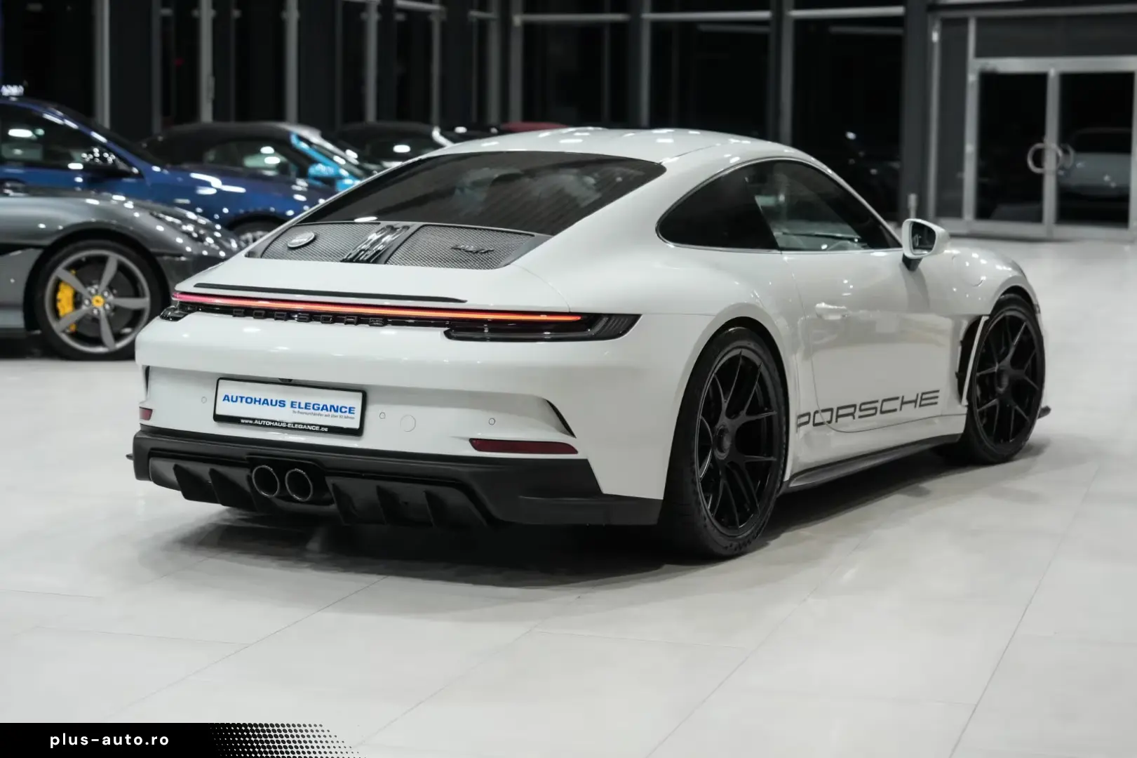 Porsche 992 S T MATRIX-LED CARBON BOSE 256 1963