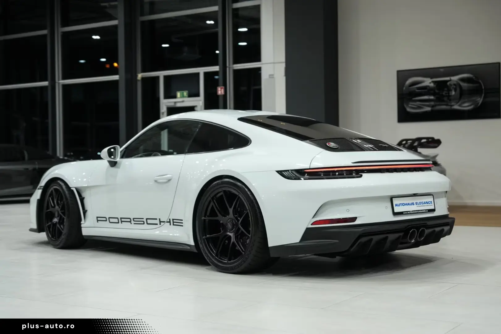 Porsche 992 S T MATRIX-LED CARBON BOSE 256 1963