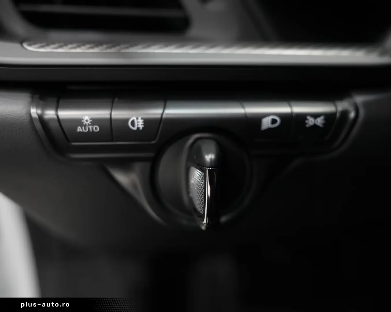 Porsche 992 S T MATRIX-LED CARBON BOSE 256 1963