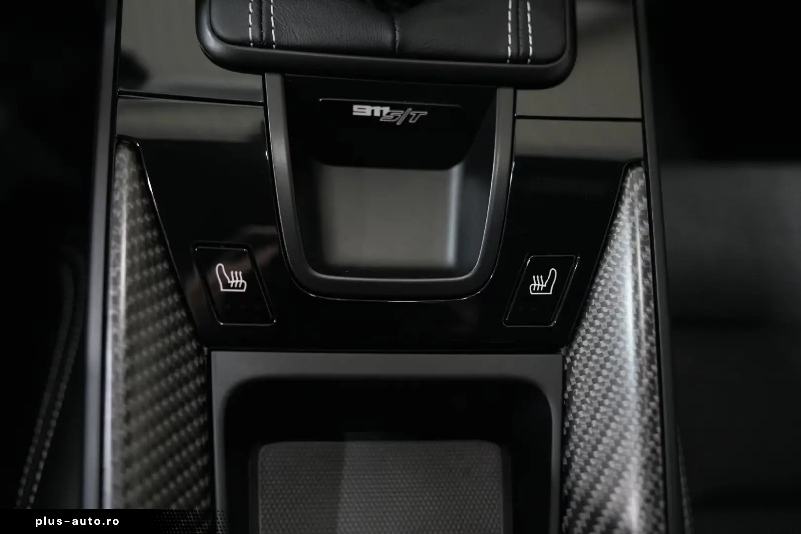 Porsche 992 S T MATRIX-LED CARBON BOSE 256 1963