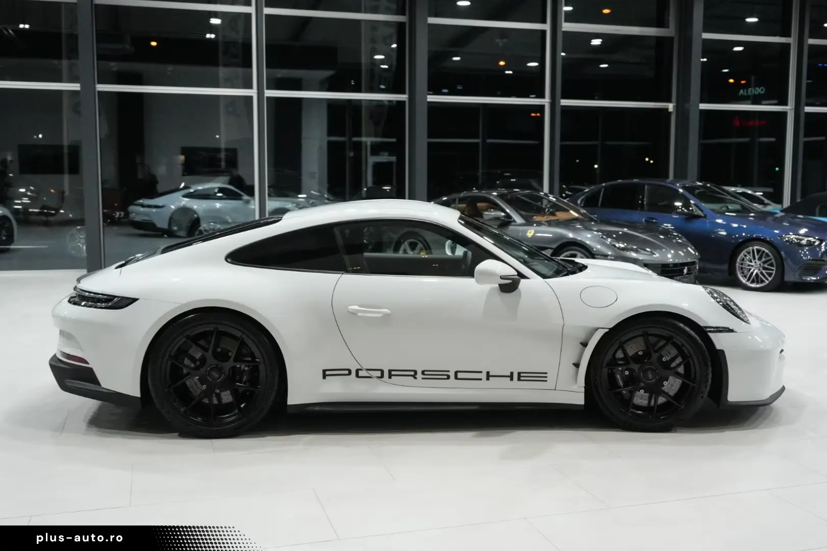 Porsche 992 S T MATRIX-LED CARBON BOSE 256 1963