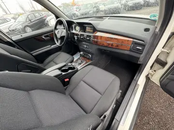 MERCEDES-BENZ GLK 220 CDI    AUTOMAT