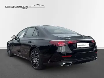 Mercedes-Benz E 200